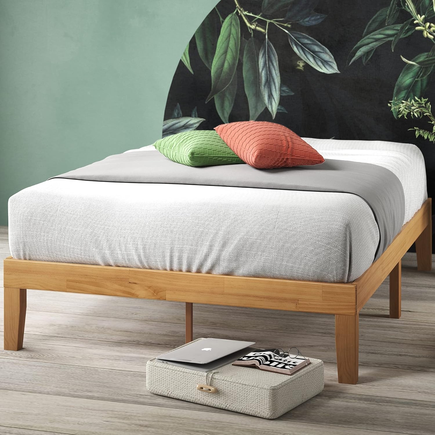 Zinus Moiz Wood Platform Bed Frame