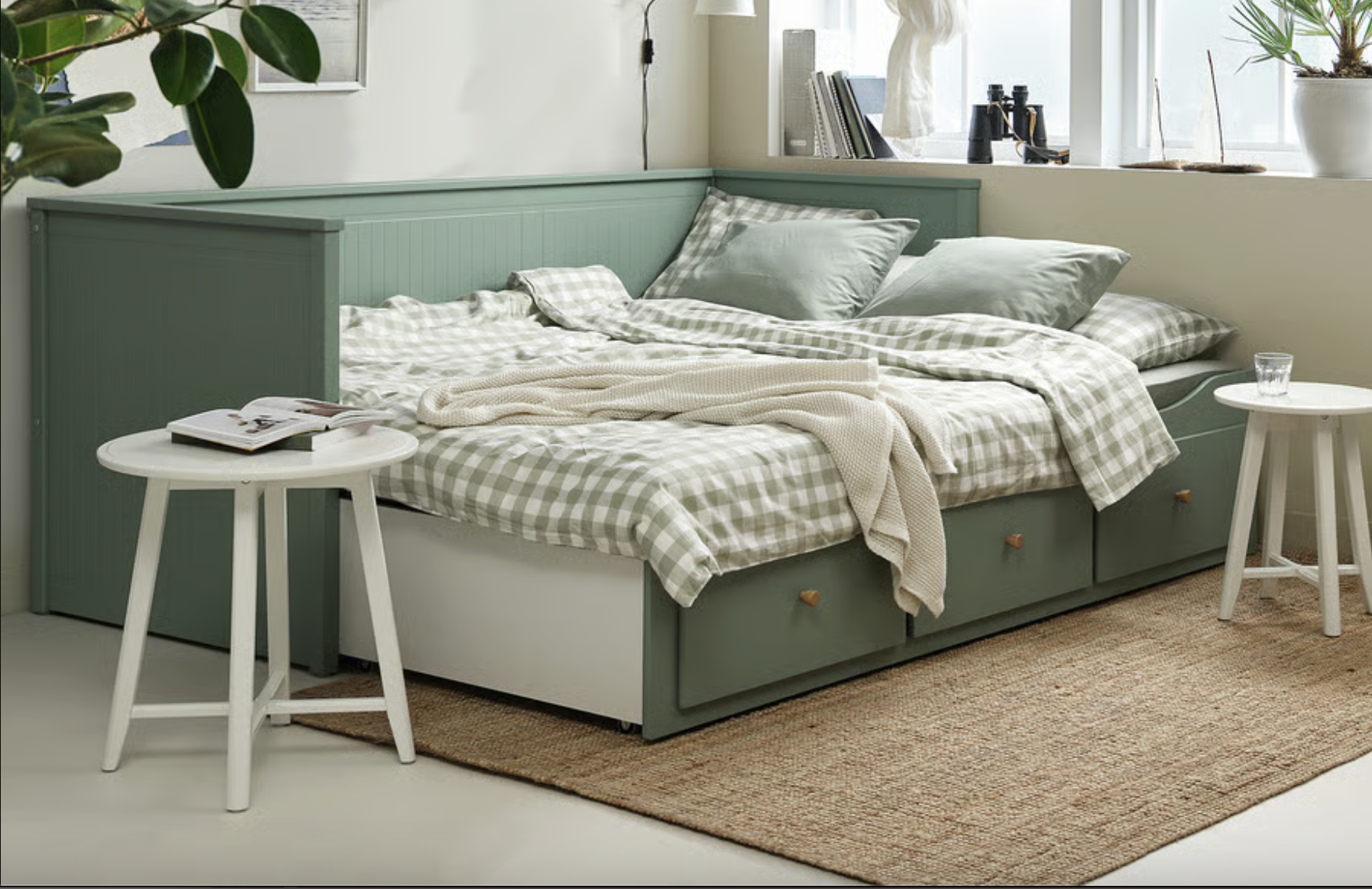 IKEA HEMNES day bed